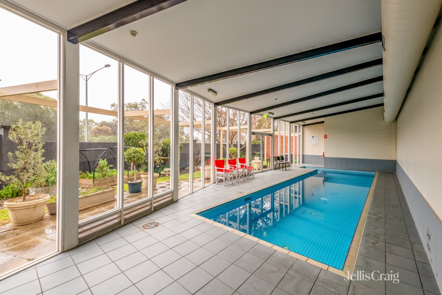 1602/82 Queens Road, Melbourne image 10