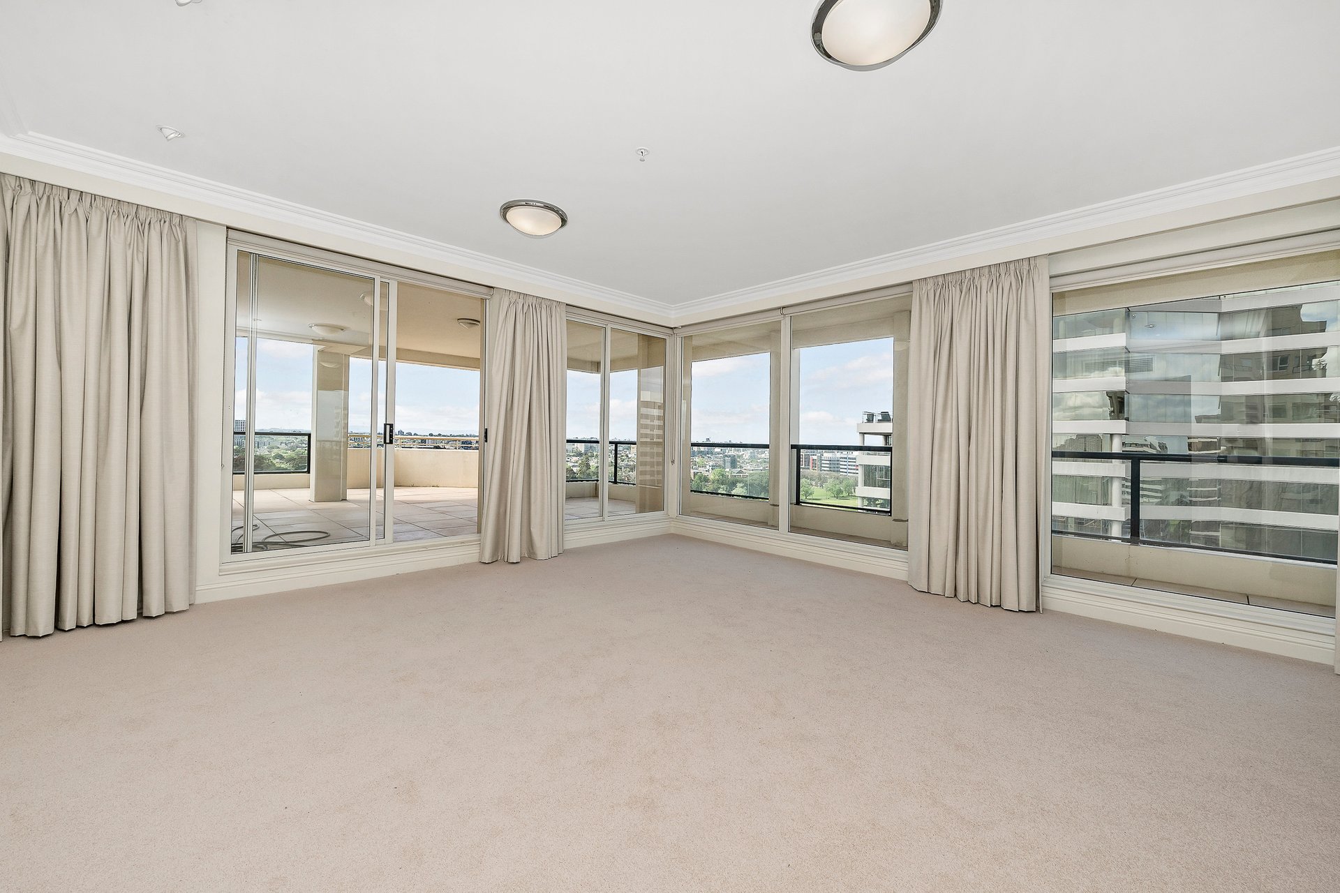 Real Estate and Property in 1604/469 St Kilda Road, Melbourne, VIC