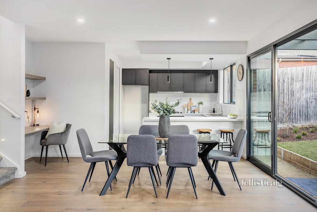 1/61-63 Beaufort Road, Croydon image 3