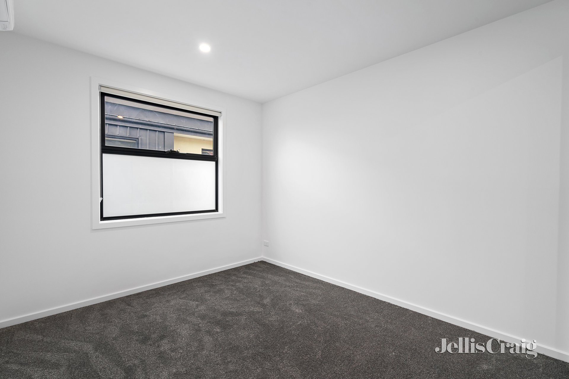 161 Cape Street, Heidelberg image 8