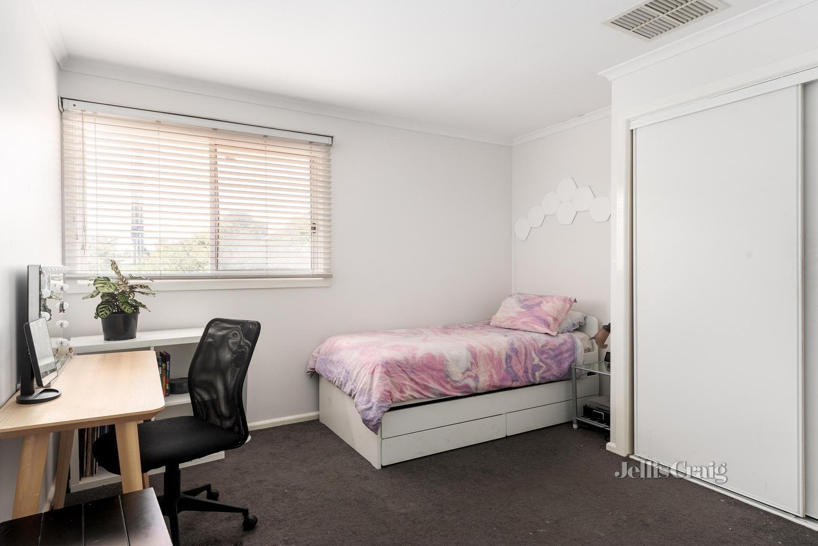 1/61 East Boundary Road, Bentleigh East image 8