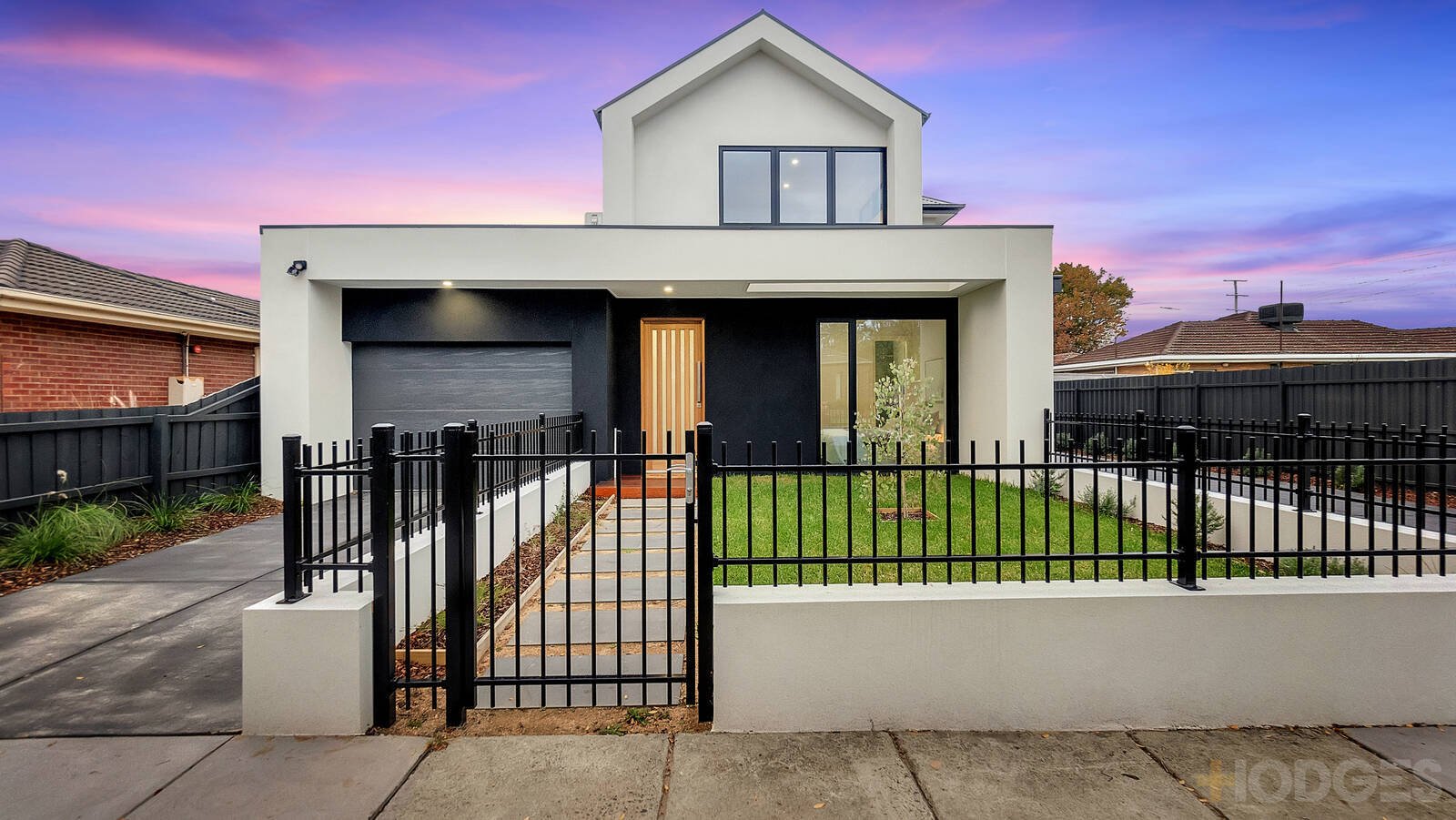 1 / 61 Follett Road Cheltenham