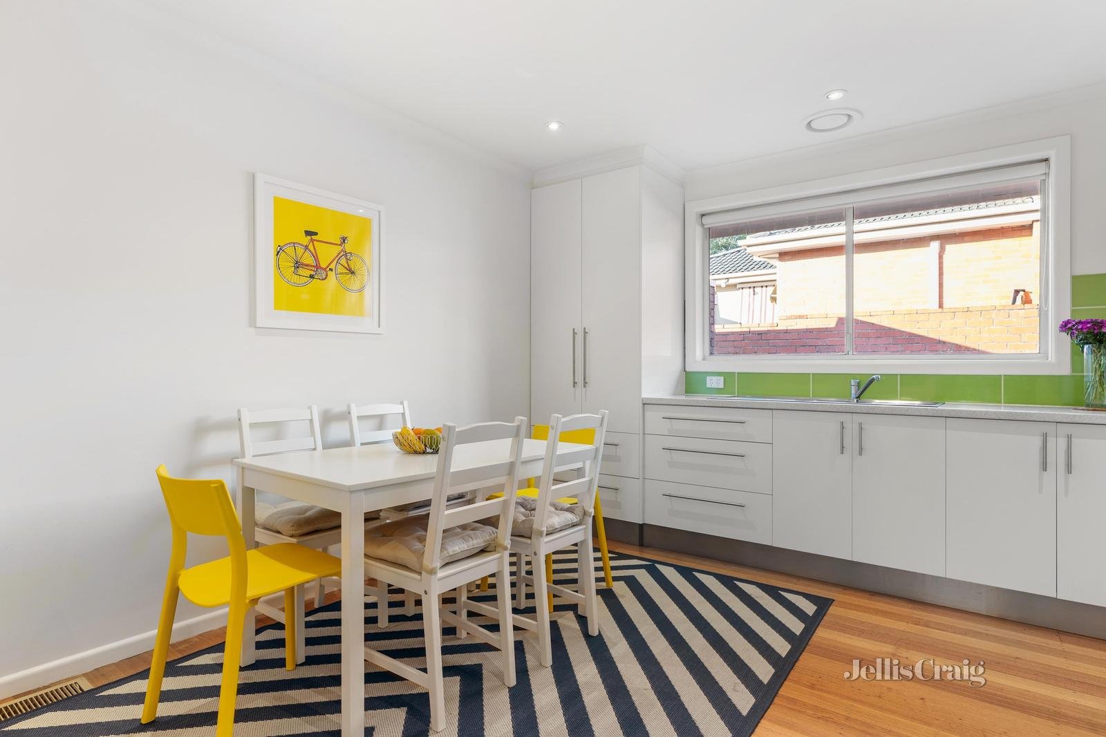 1/61 Furneaux Grove, Bulleen image 6