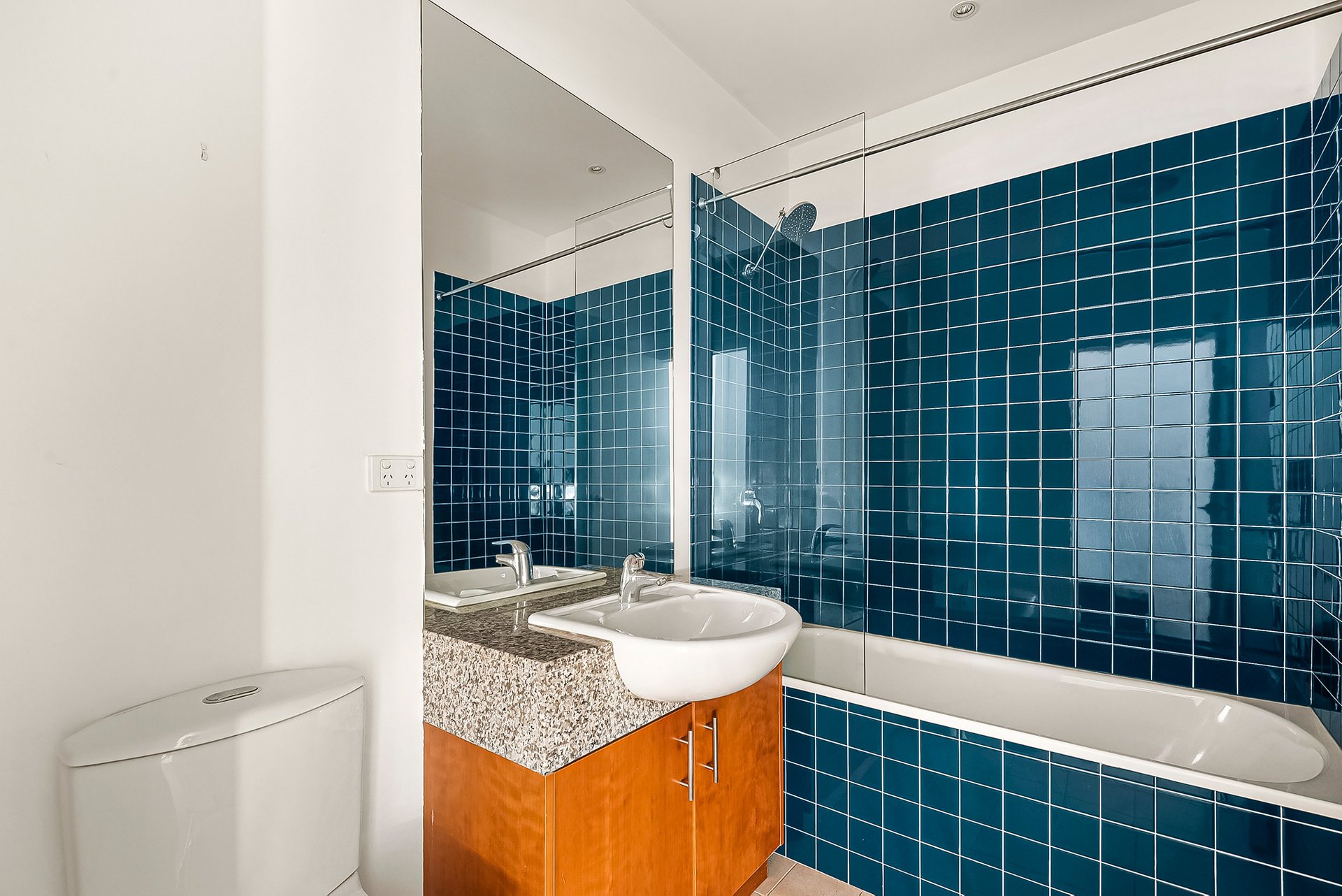 Property Gallery Thumbnail 5