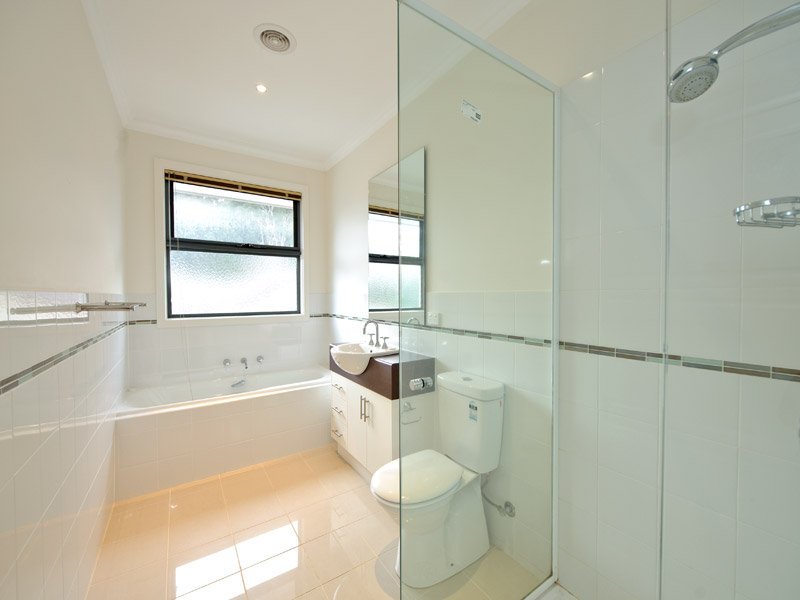 1/61 Lucknow Street, Mitcham image 5