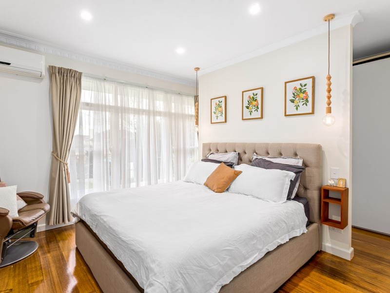 Property Gallery Thumbnail 5