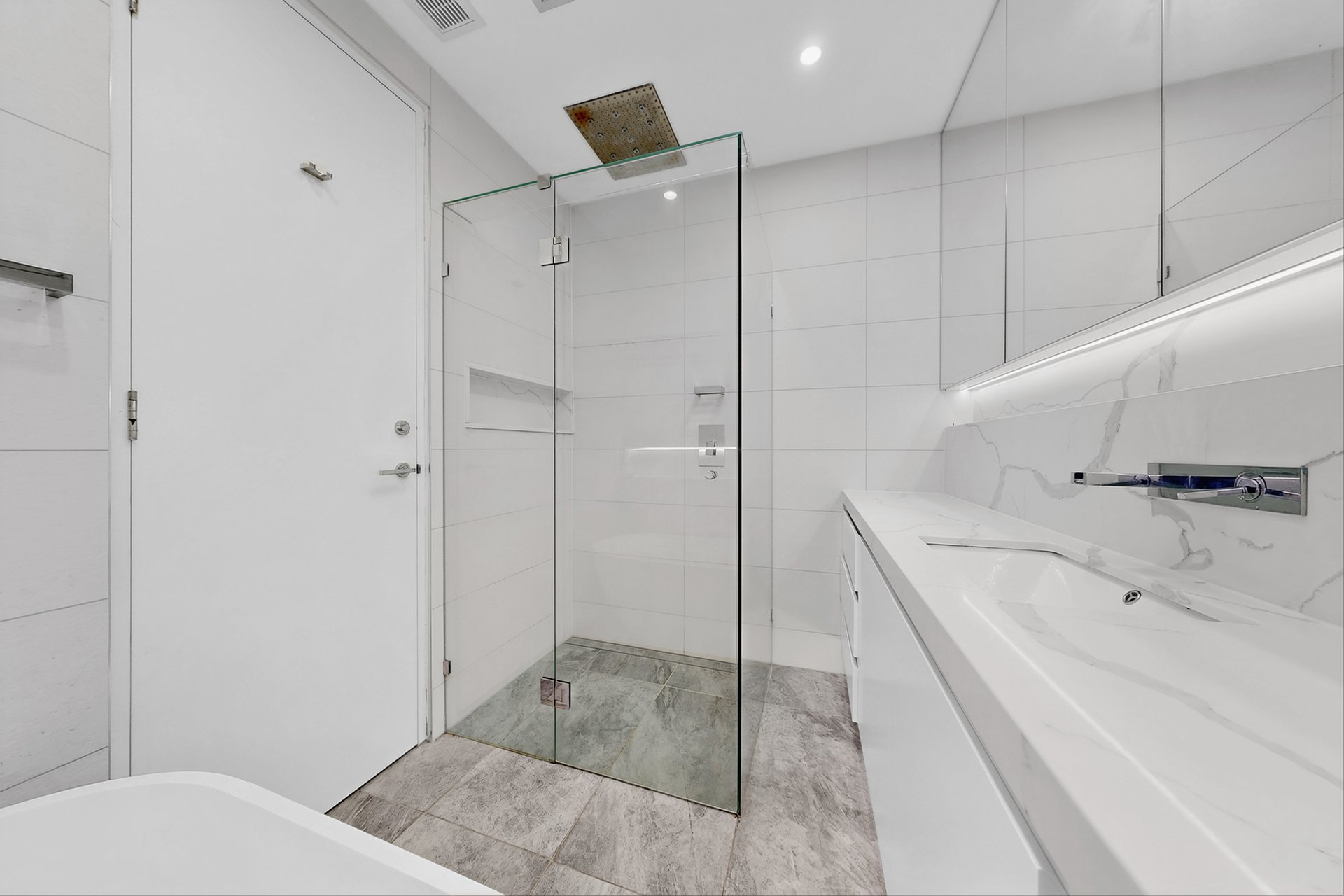 1/61 Martin Street, Brighton image 9
