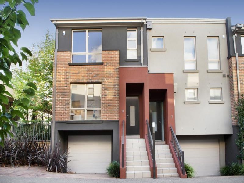 16/1 Nangnak Lane, Mont Albert image 2