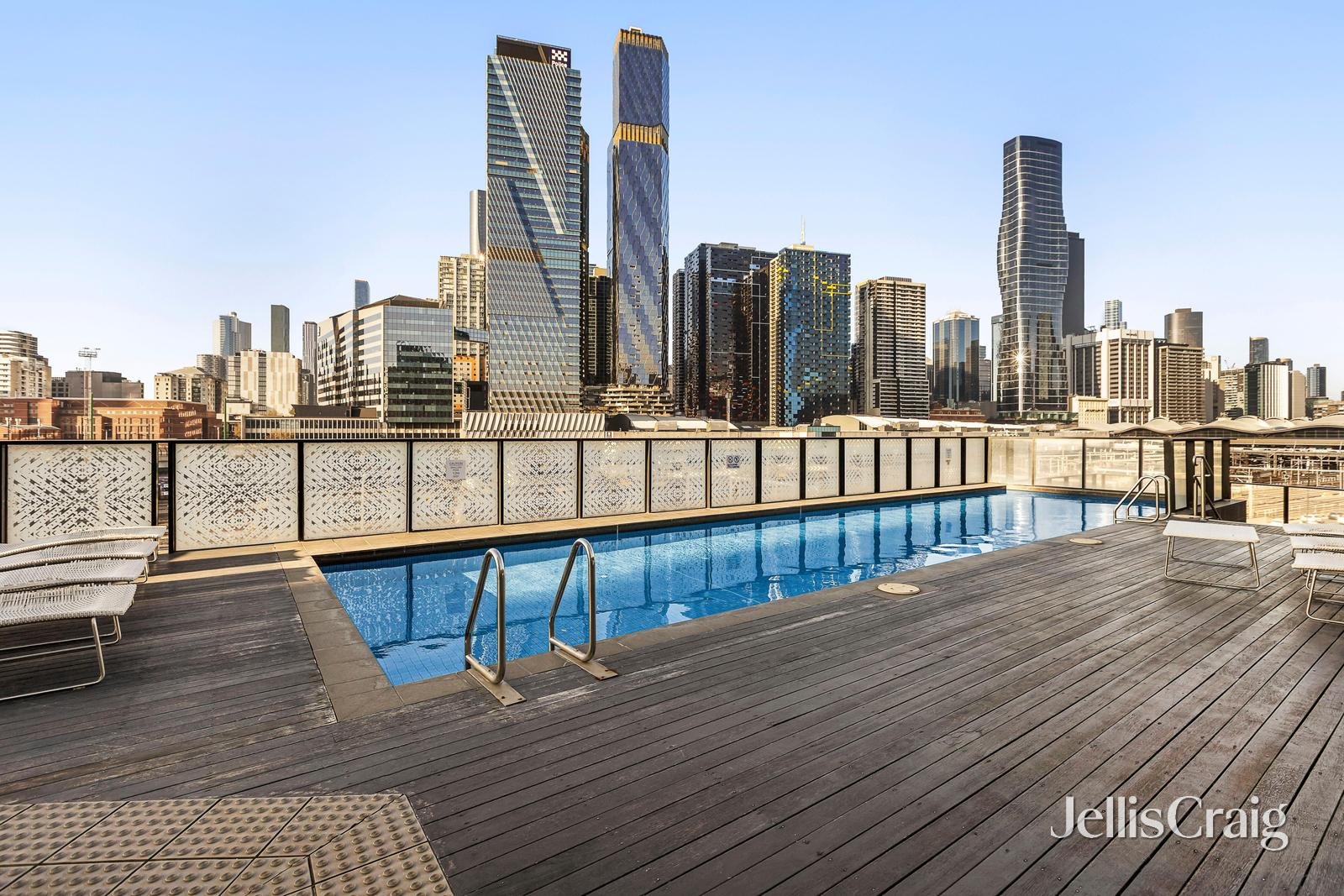1610/677 La Trobe Street, Docklands image 10