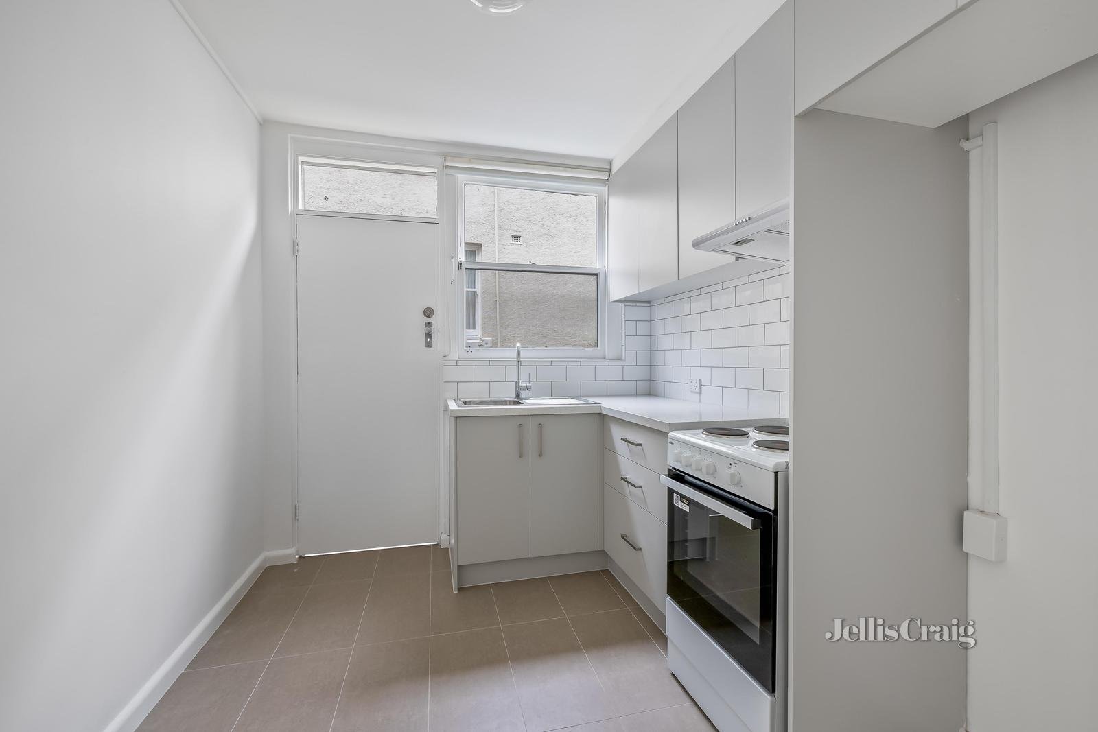 16/108-114 George Street, East Melbourne image 5