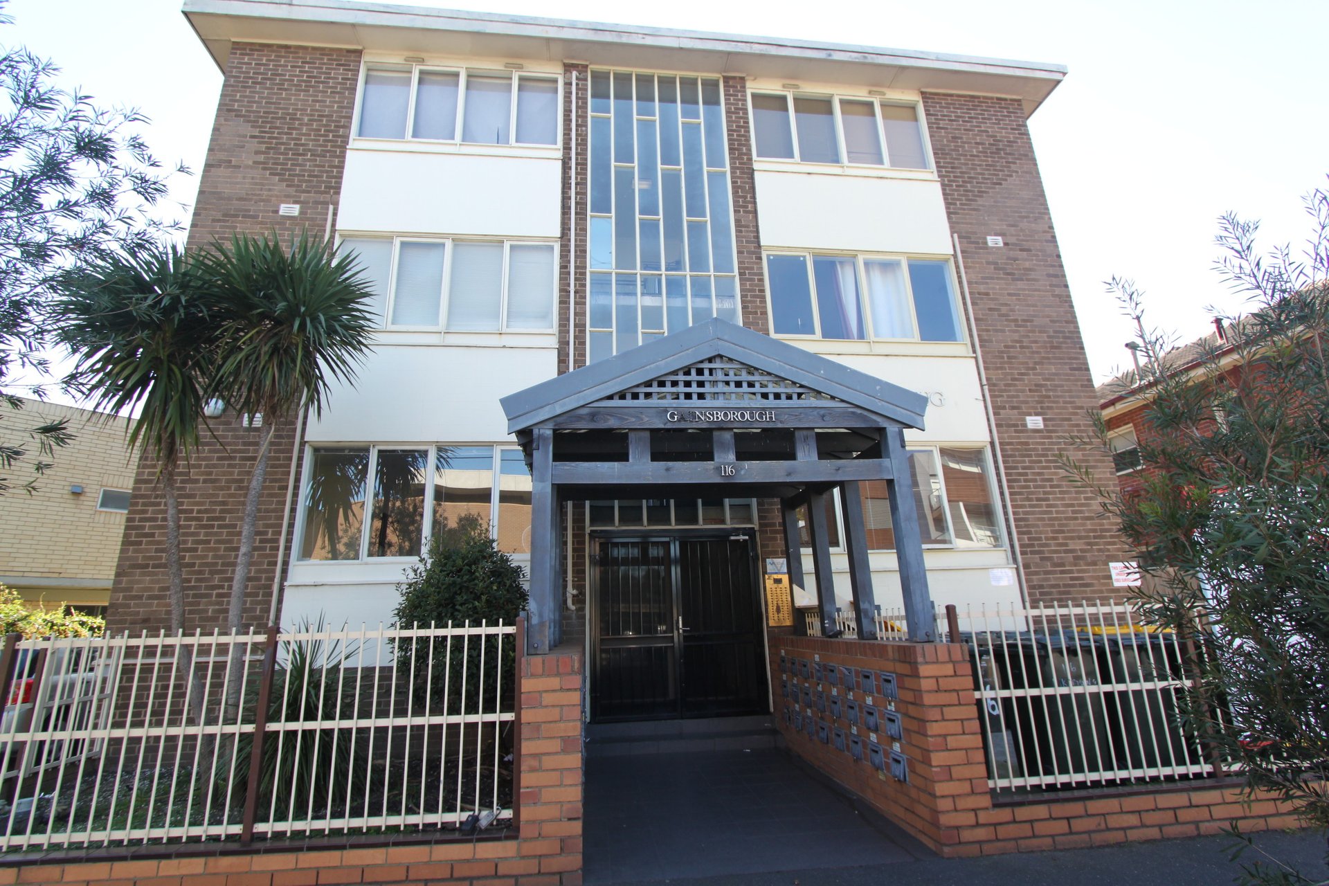 Property Gallery - Main Image