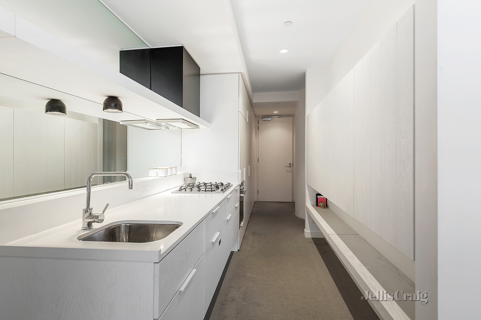 1612/22 Dorcas Street, Southbank image 2