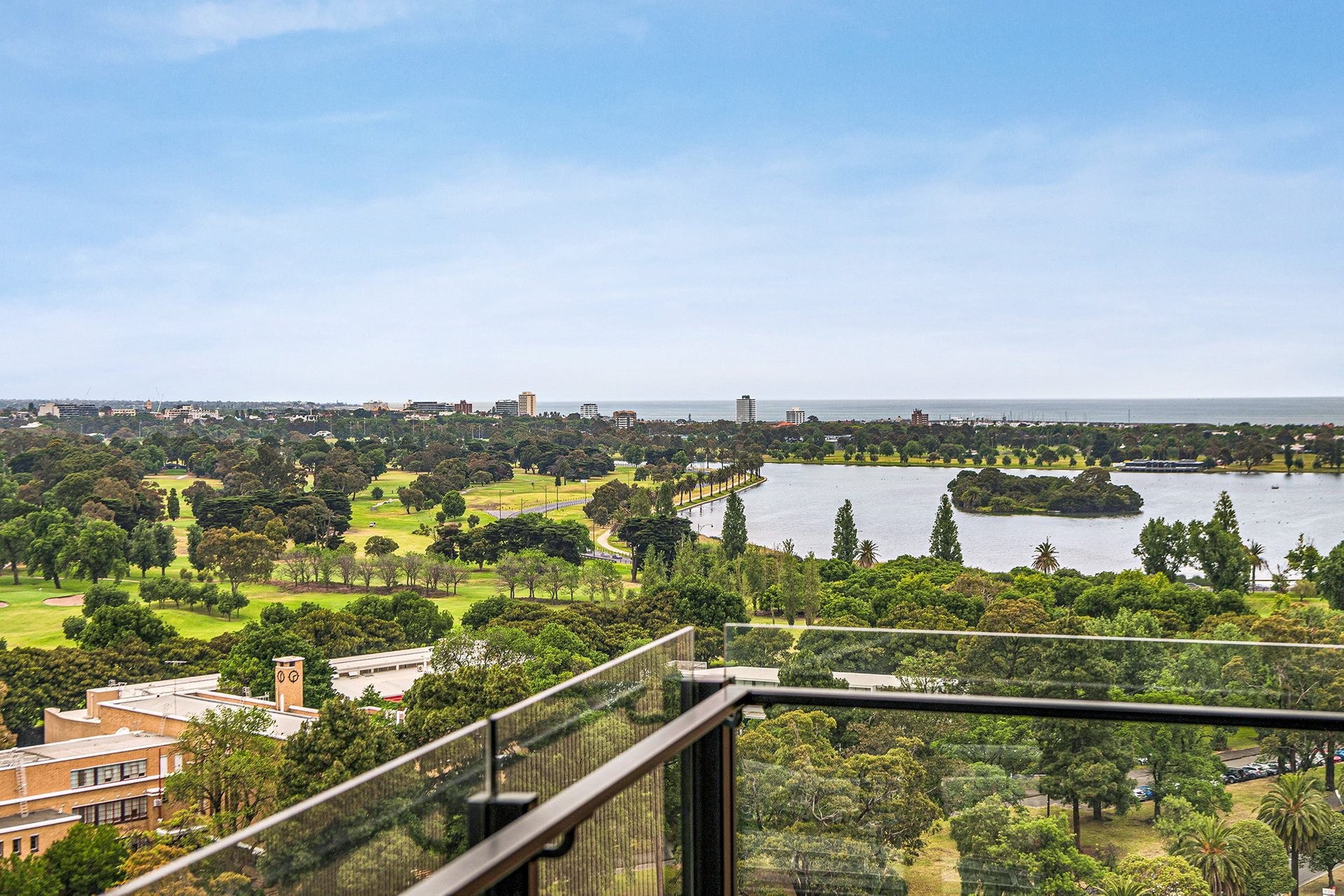 Property Gallery Thumbnail 6