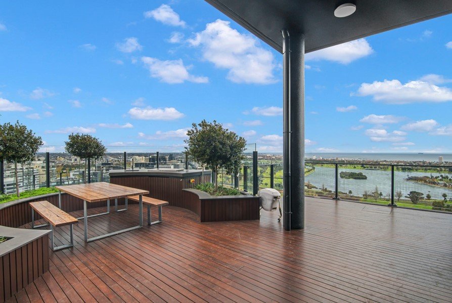 Property Gallery Thumbnail 10