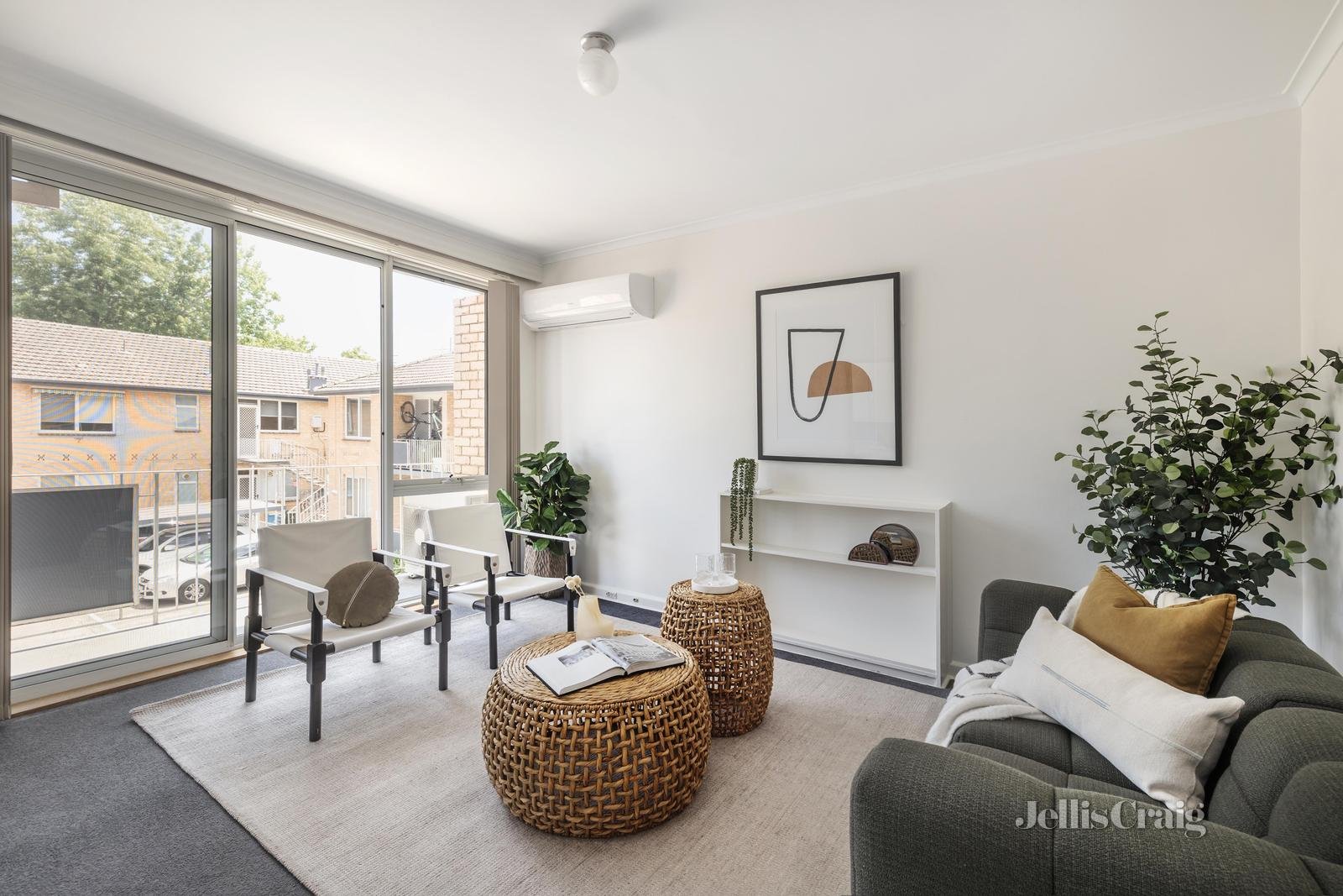 16/126 Wattle Valley Road, Camberwell image 2