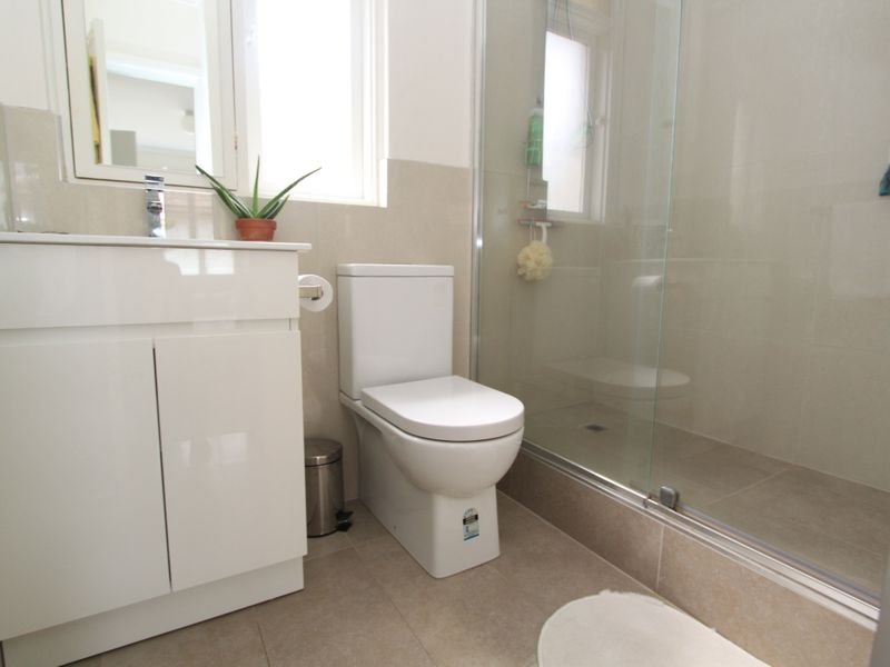 Property Gallery Thumbnail 6