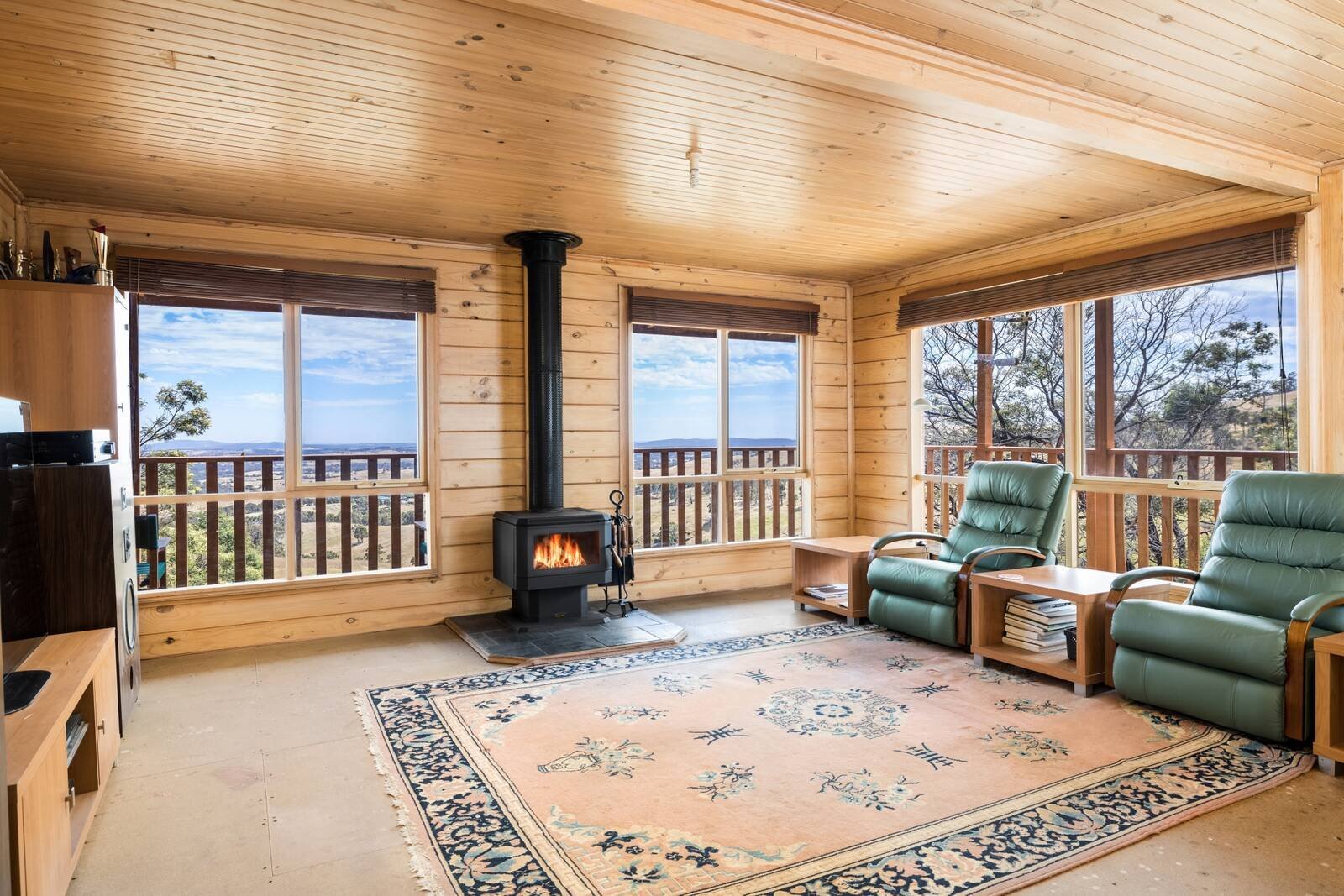 Property Gallery Thumbnail 4