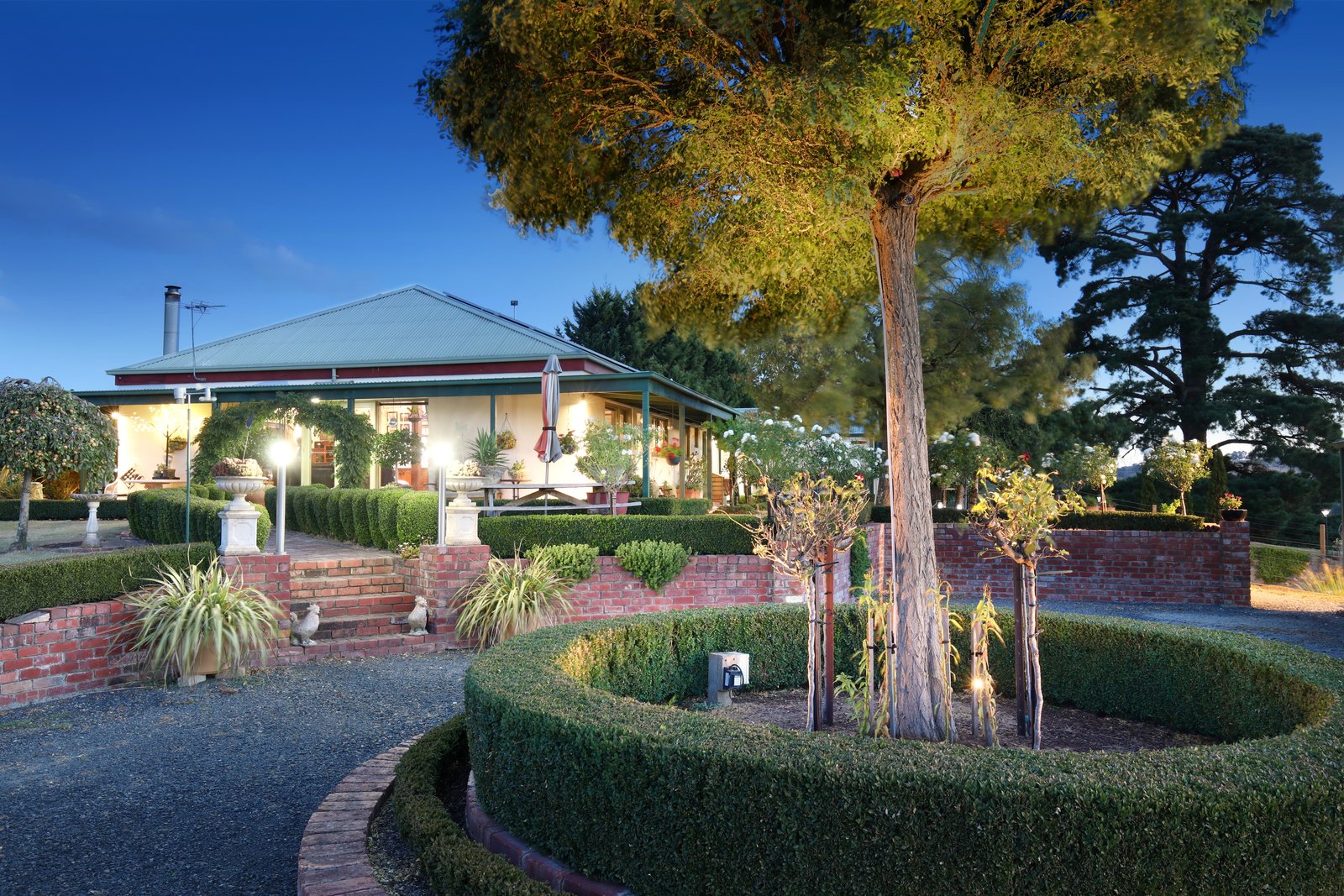 1615 Healesville Koo Wee Rup Road, Woori Yallock, VIC, 3139 RT Edgar