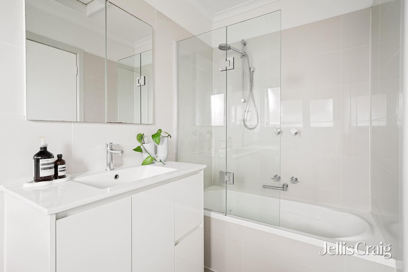 16/158 Como Parade West, Parkdale image 8