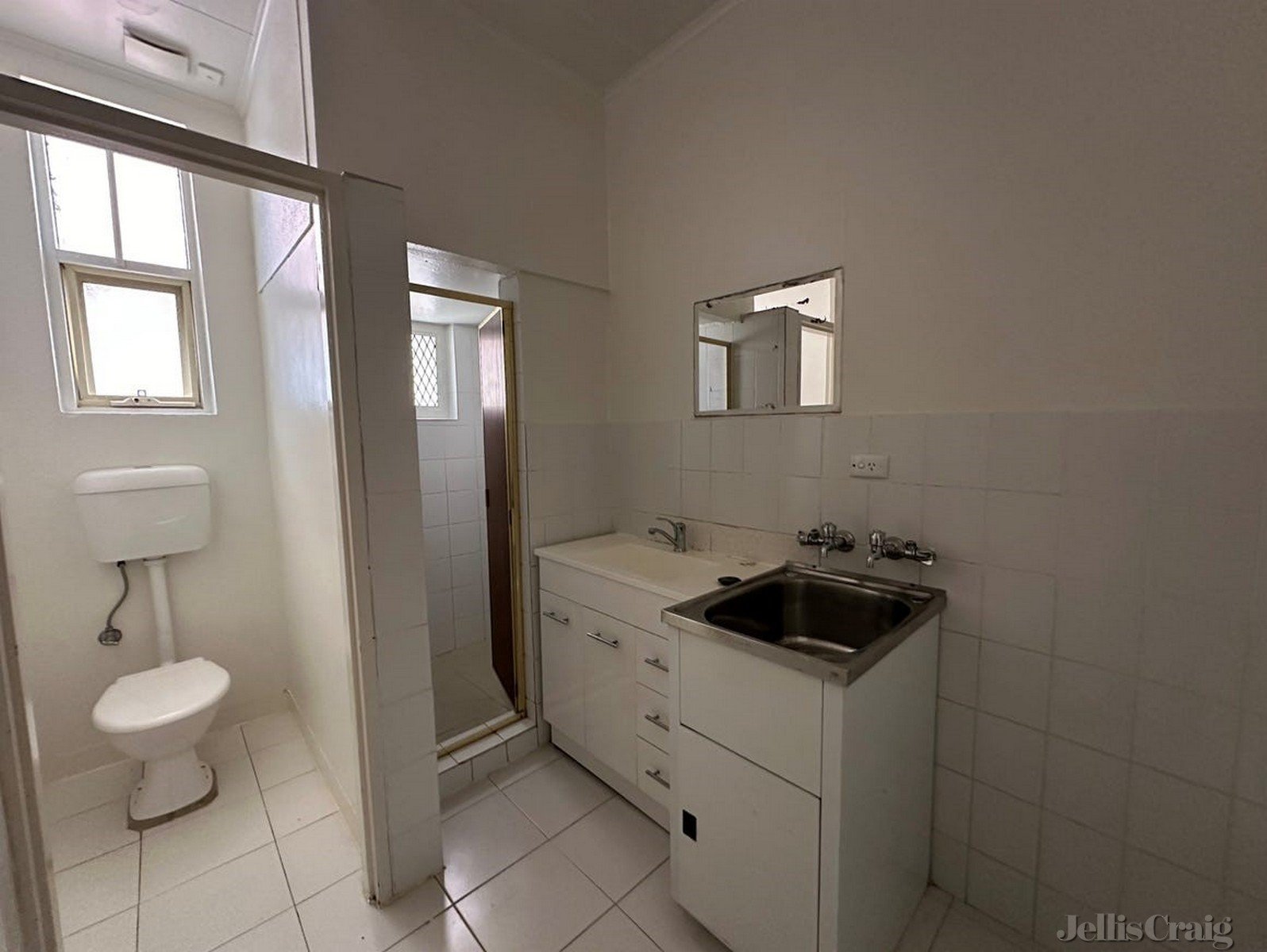 16/18 Lennon Street, Parkville image 5