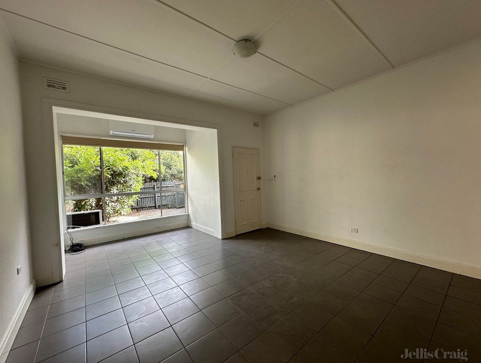 16/18 Lennon Street, Parkville image 2
