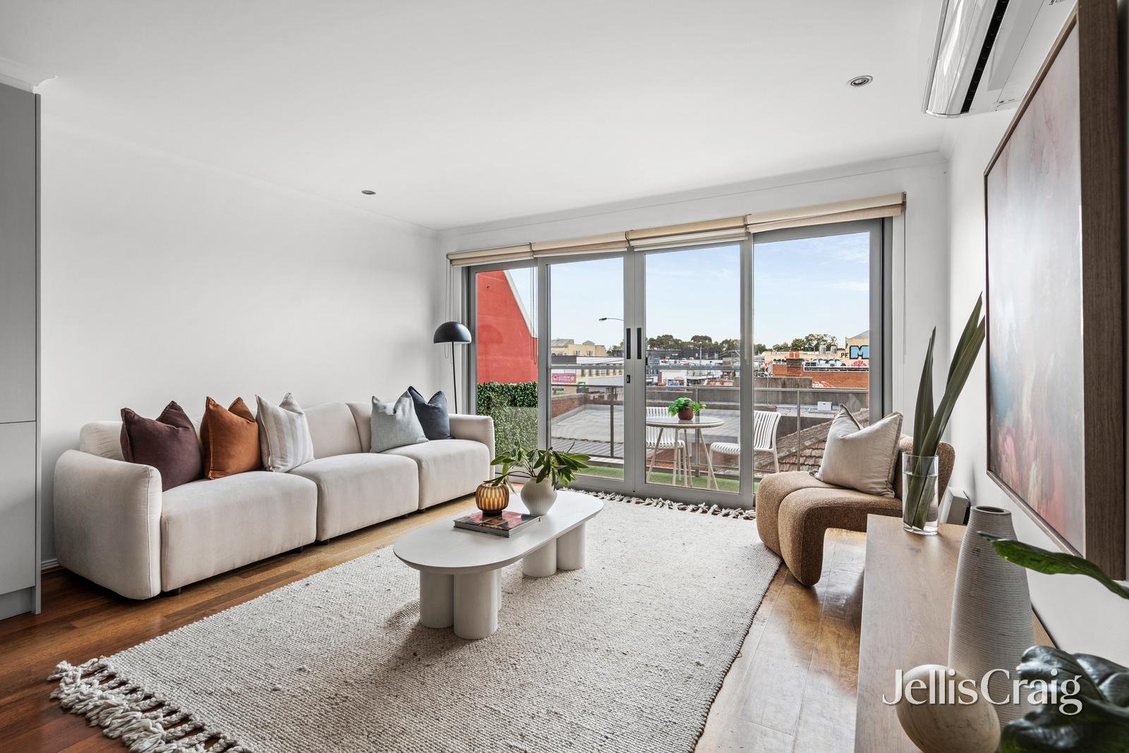 16/180 Union Street, Brunswick&nbsp;West image 2