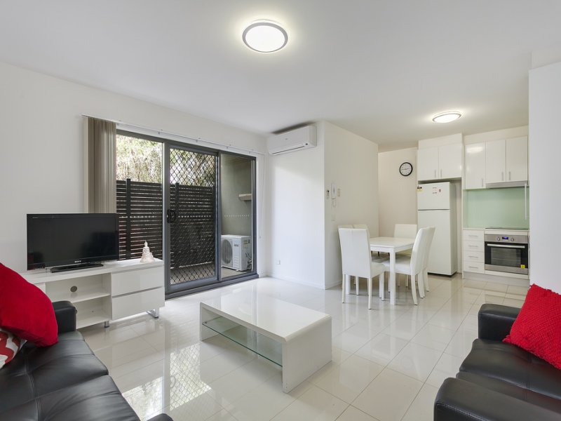 16/2-4 Acacia Court, Ringwood image 1