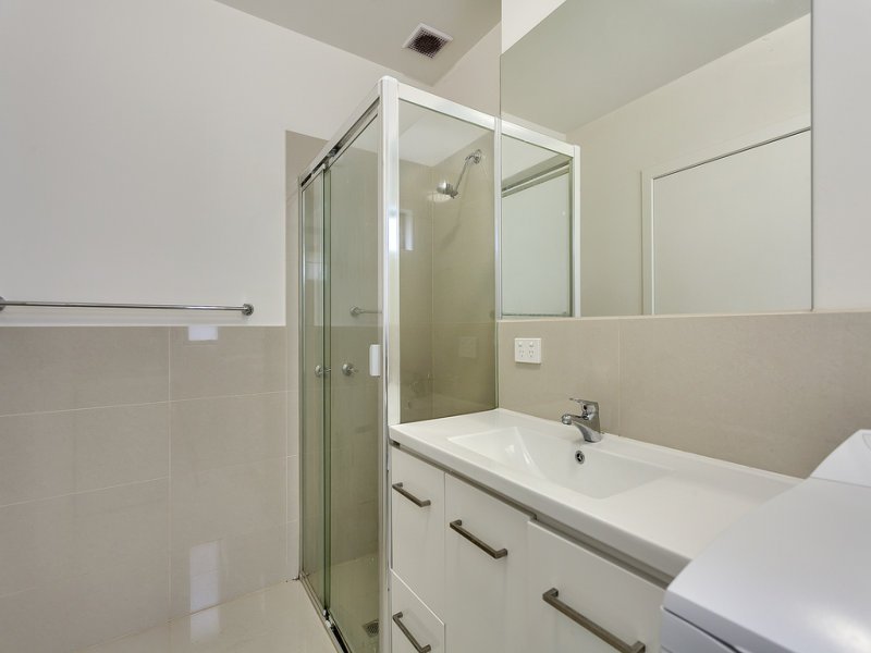 16/2-4 Acacia Court, Ringwood image 5