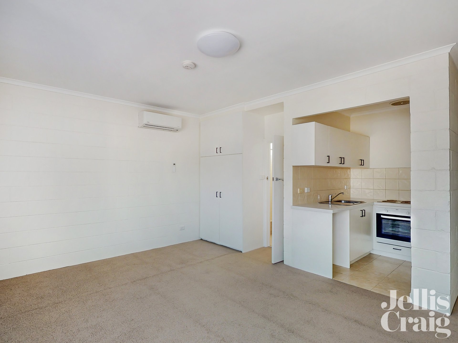 16/2 Freeman Street, Hawthorn East image 1