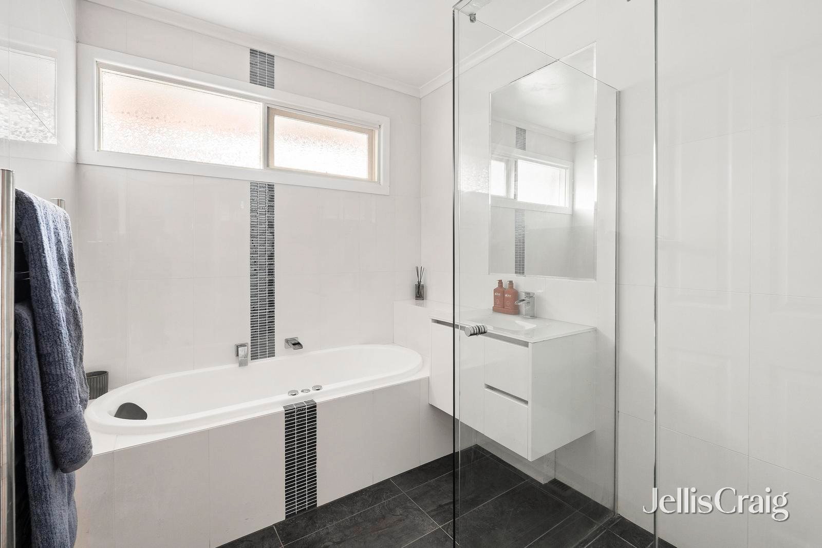 162 Liverpool Road, Kilsyth image 11