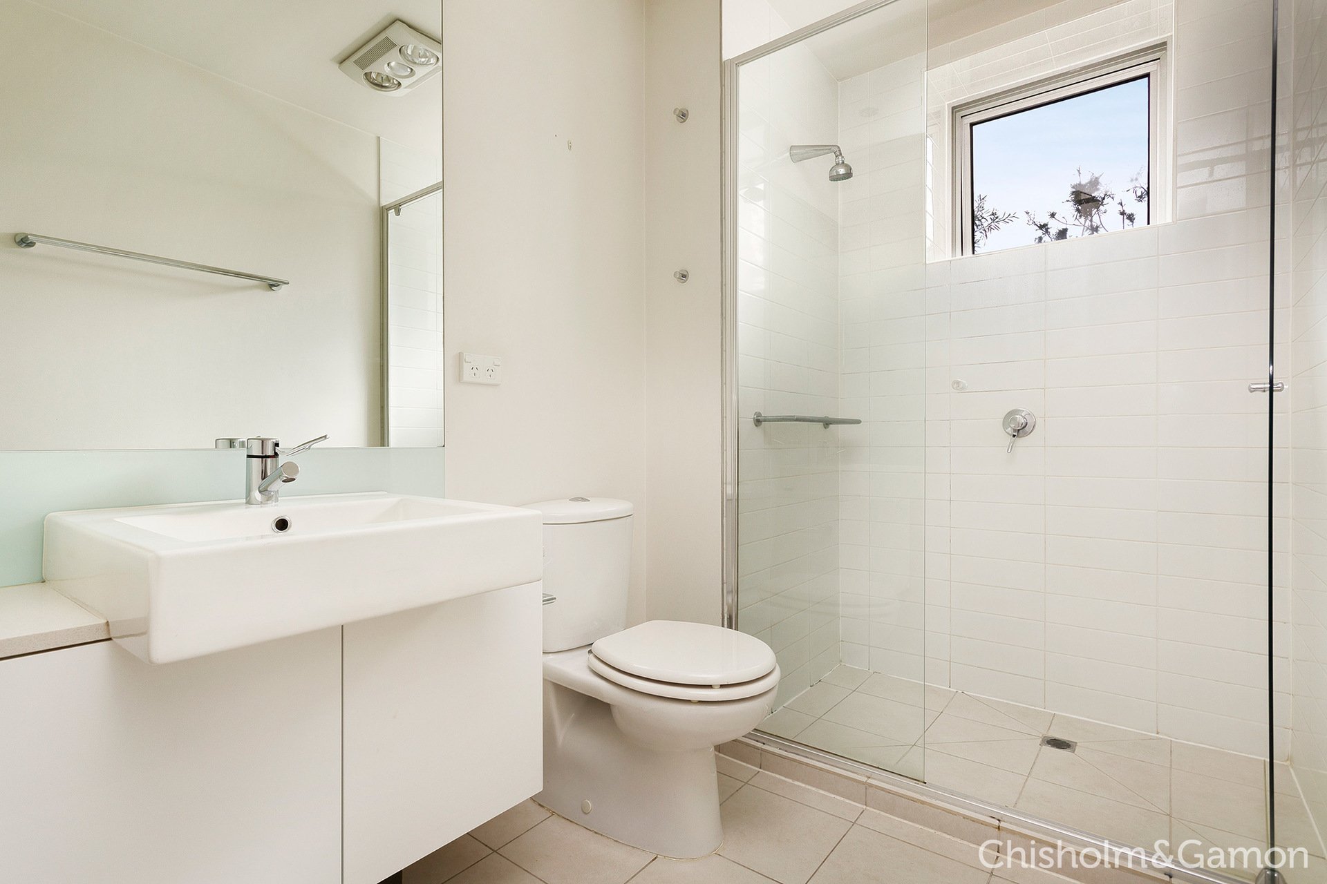 16/24 Milton Street, Elwood image 5