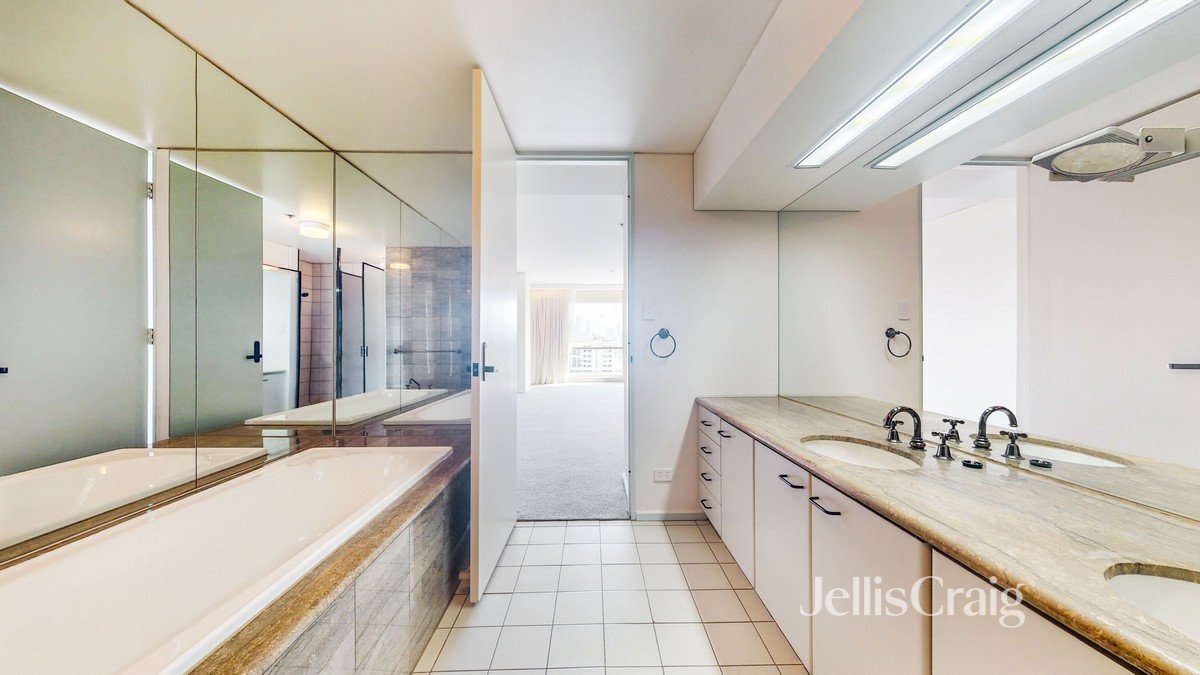 162/461 St Kilda Road, Melbourne image 13