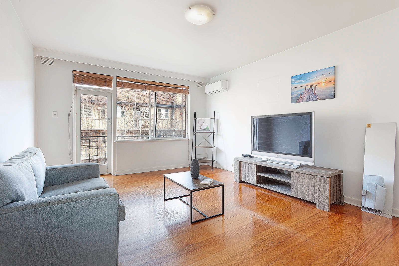 Property Gallery Thumbnail 2