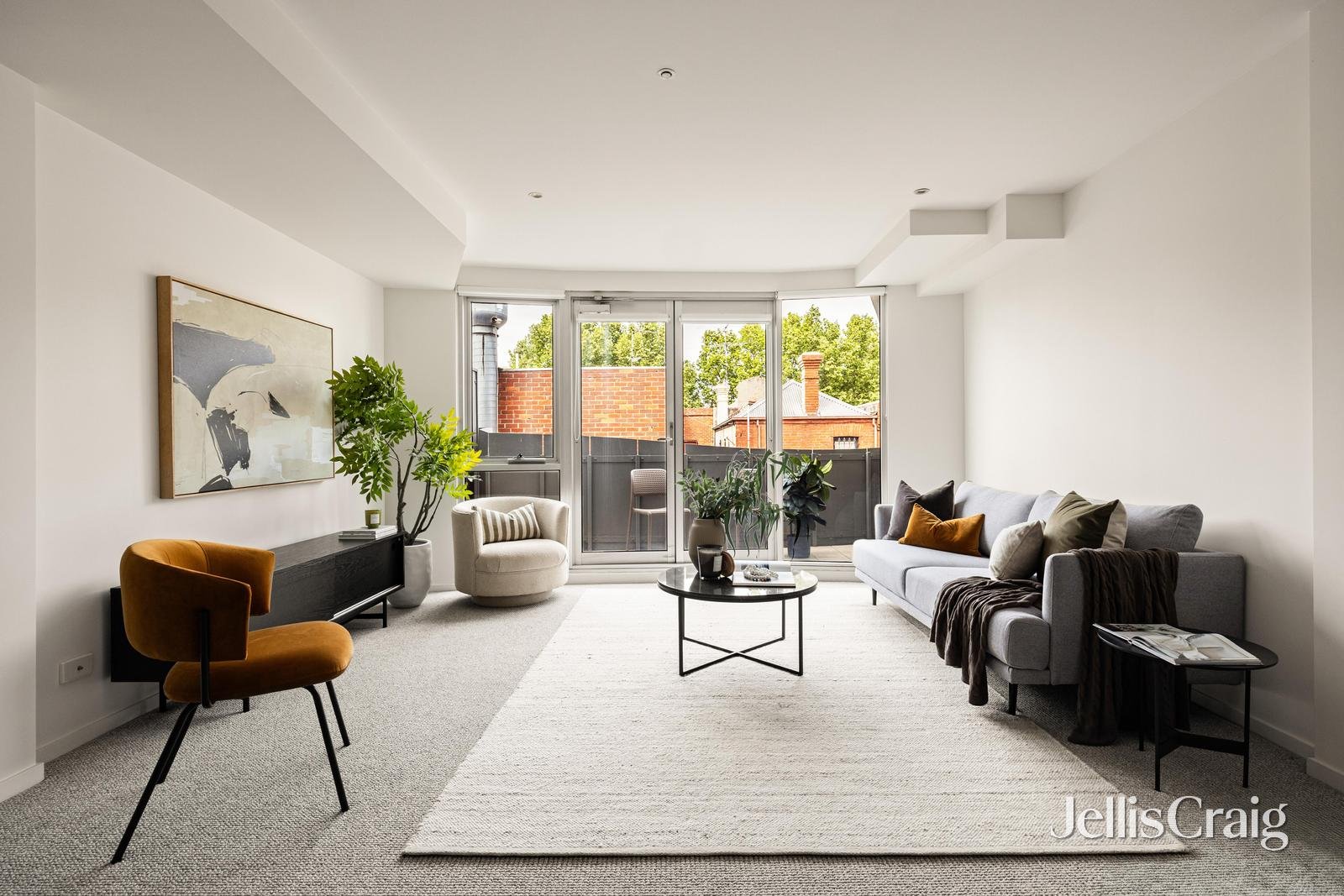 16/28 Little Cardigan Street, Carlton image 2