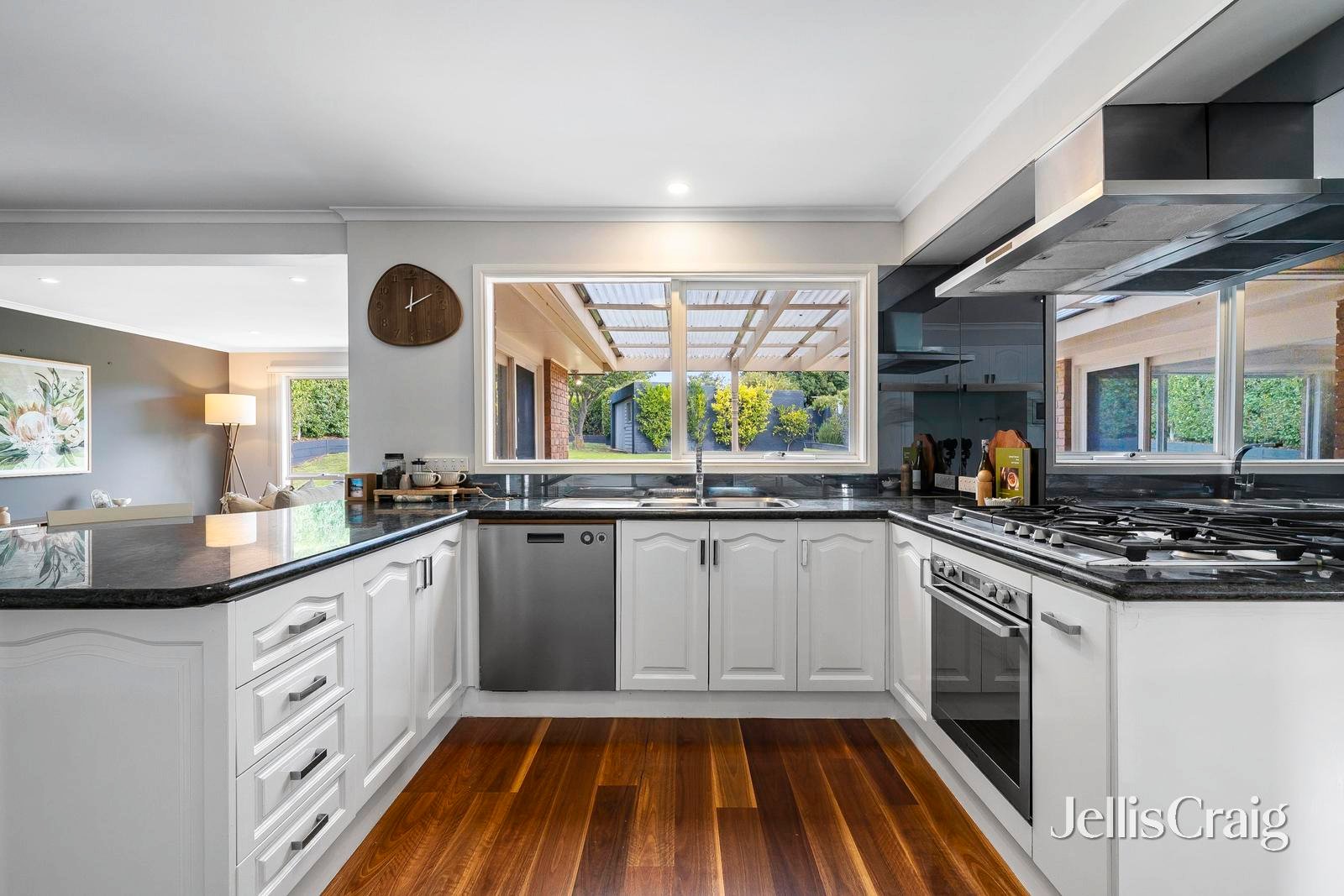 163 Barkly Street, Mornington image 7