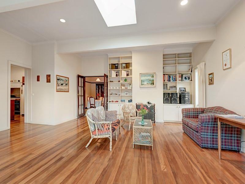 163 Gordon Street, Balwyn image 5