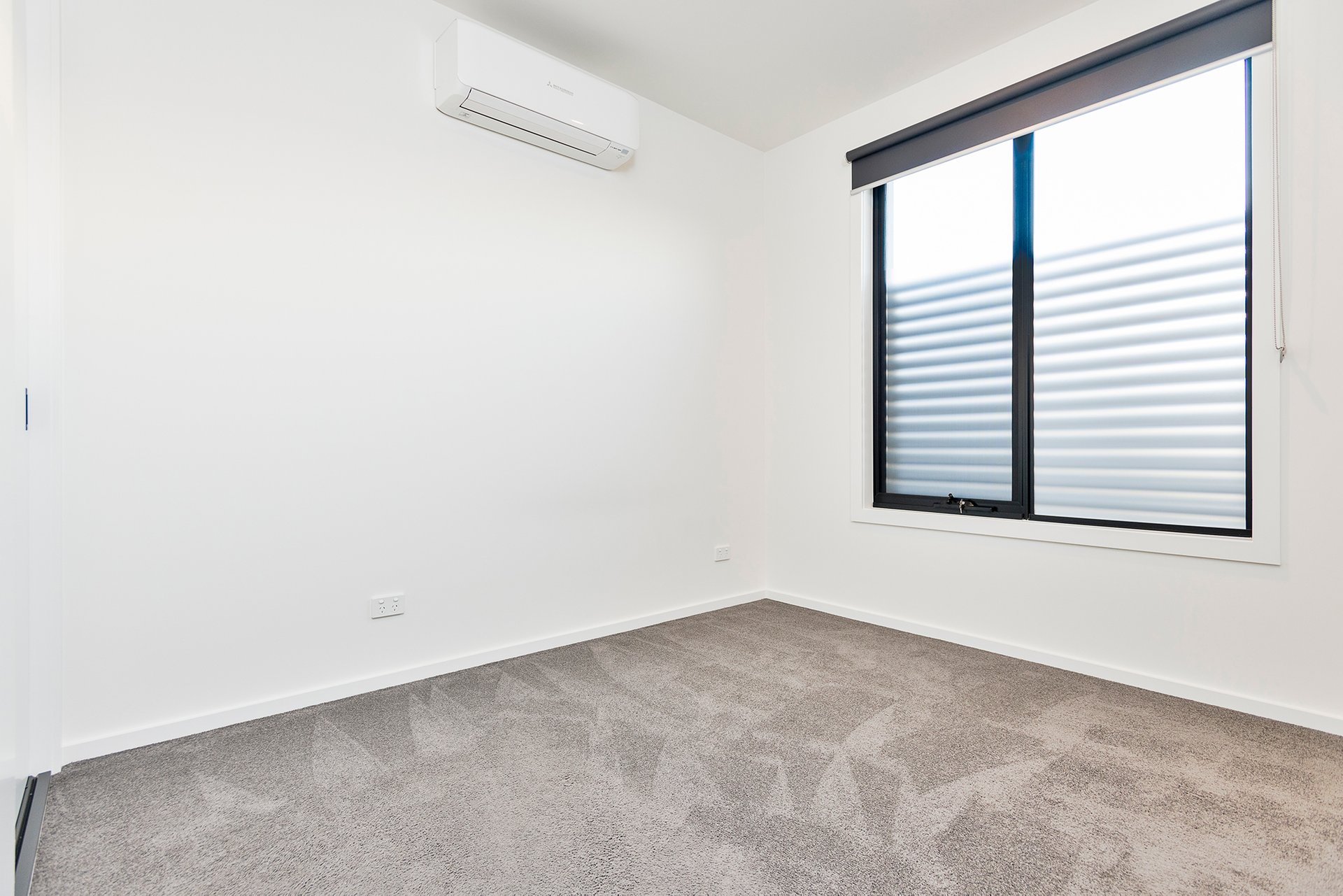 1/63 King Street, Airport West image 8