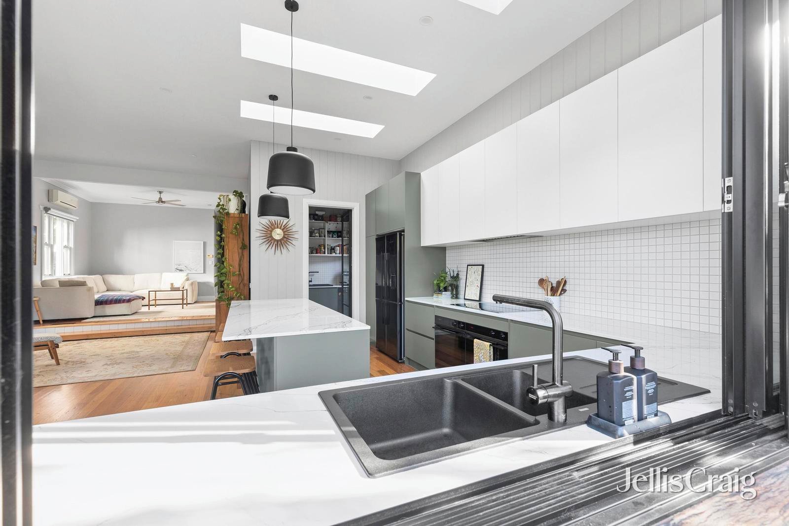 163 Mckillop Street, Geelong image 3