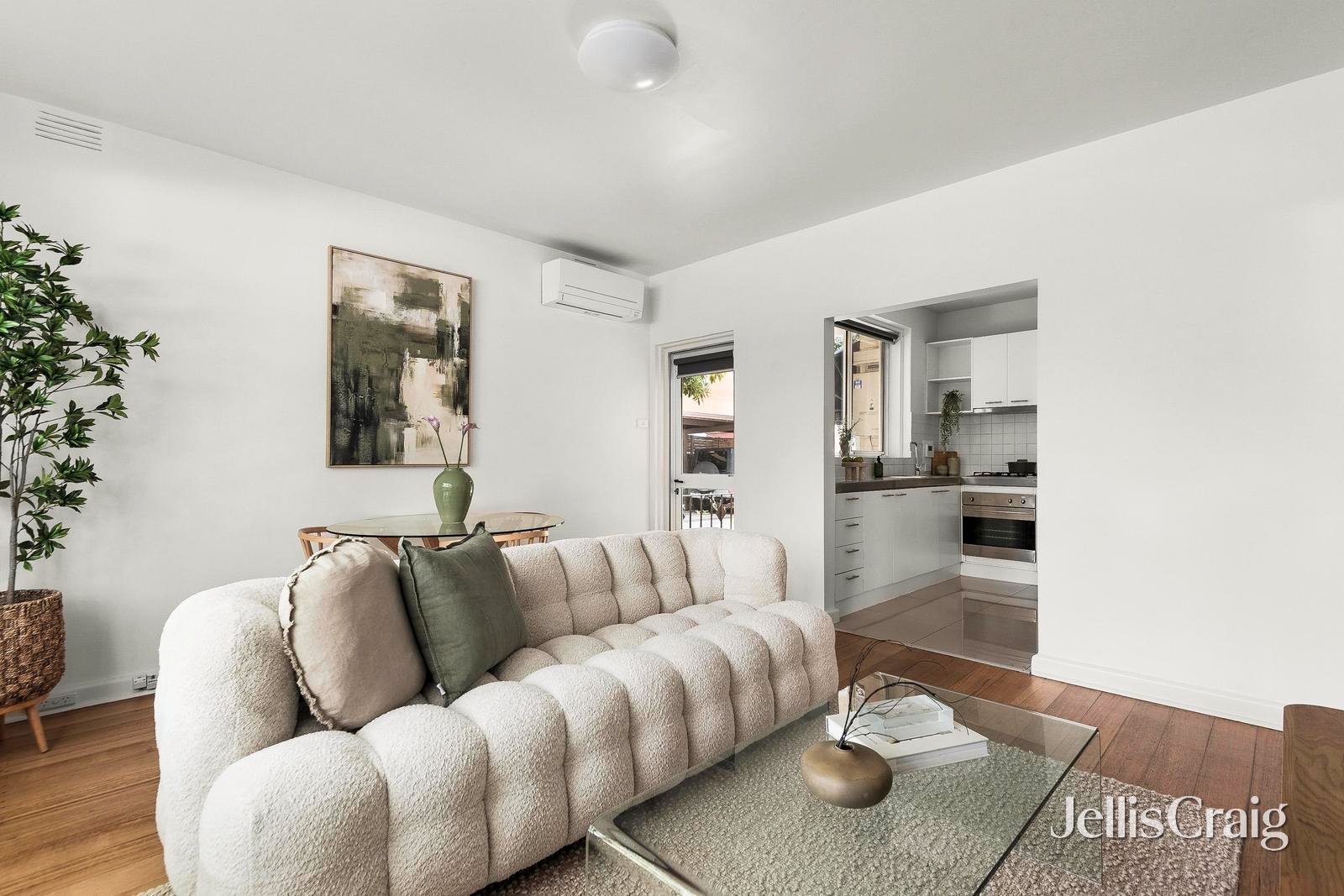 1/63 Ormond Road, Elwood image 7