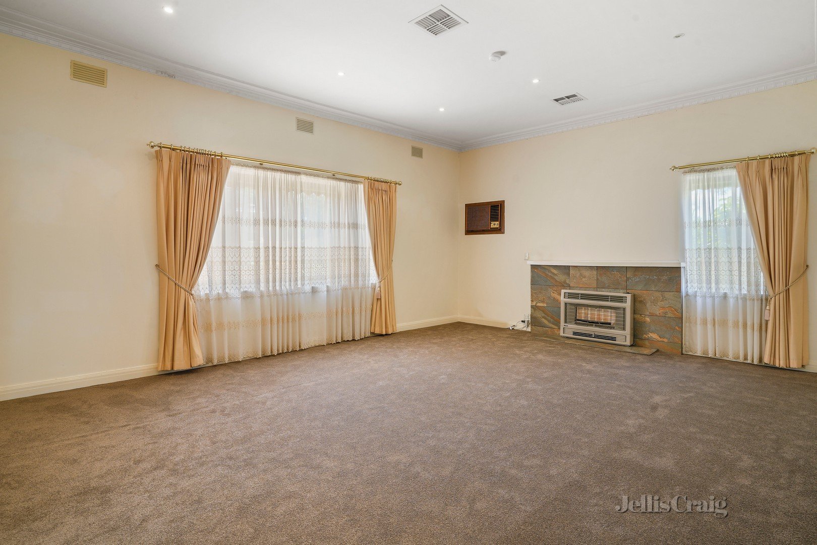 163 Warrigal Road, Cheltenham image 3