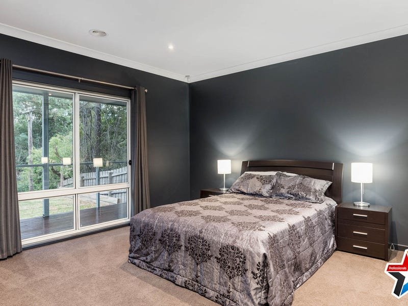 163 York Road, Montrose image 11
