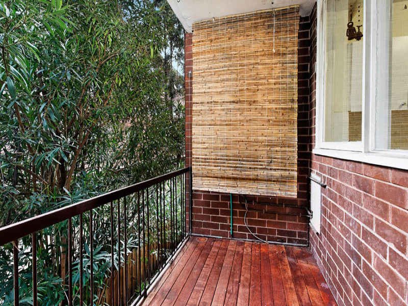 16/327 Orrong Road, St Kilda East image 5