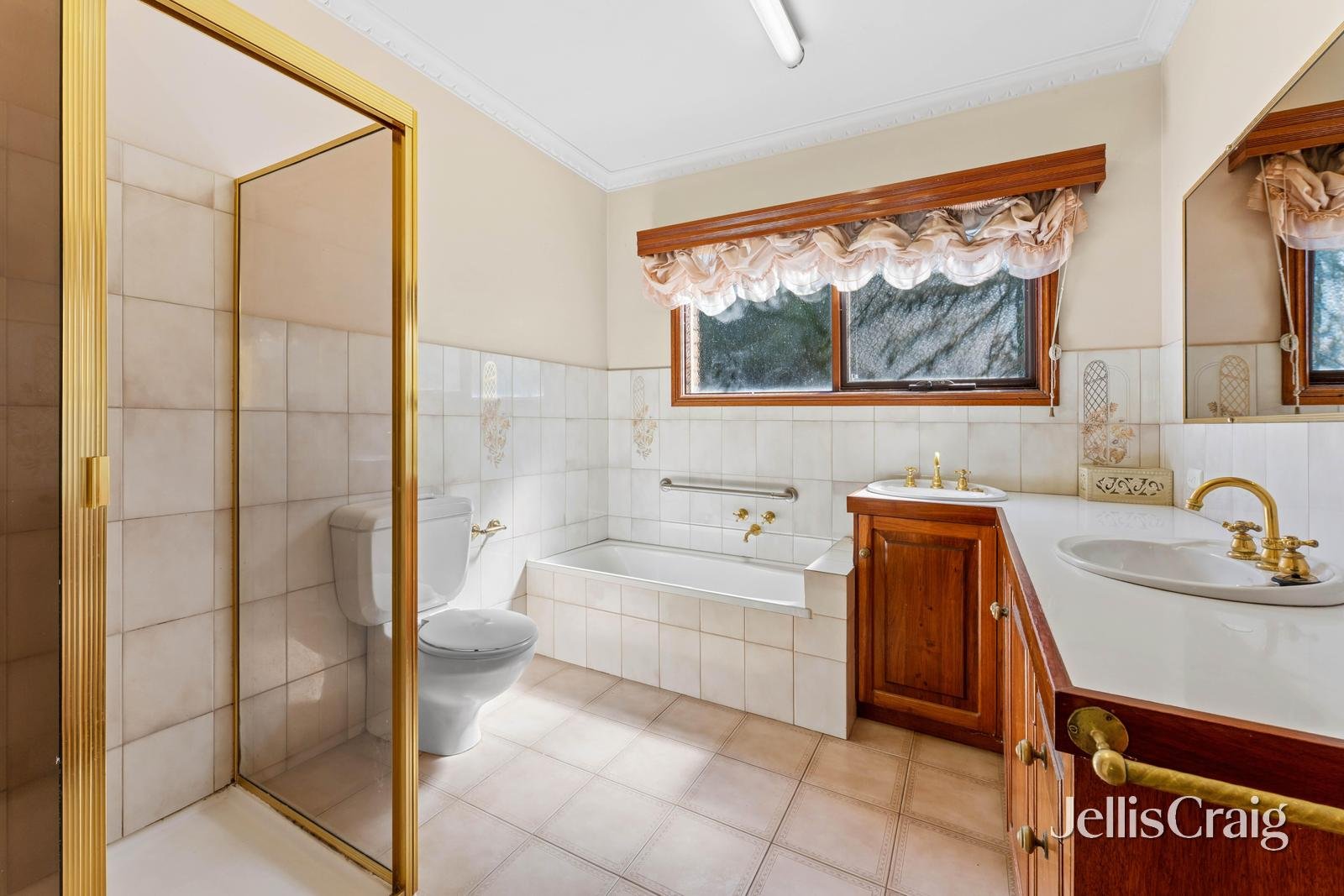 1633 Sturt Street, Alfredton image 17
