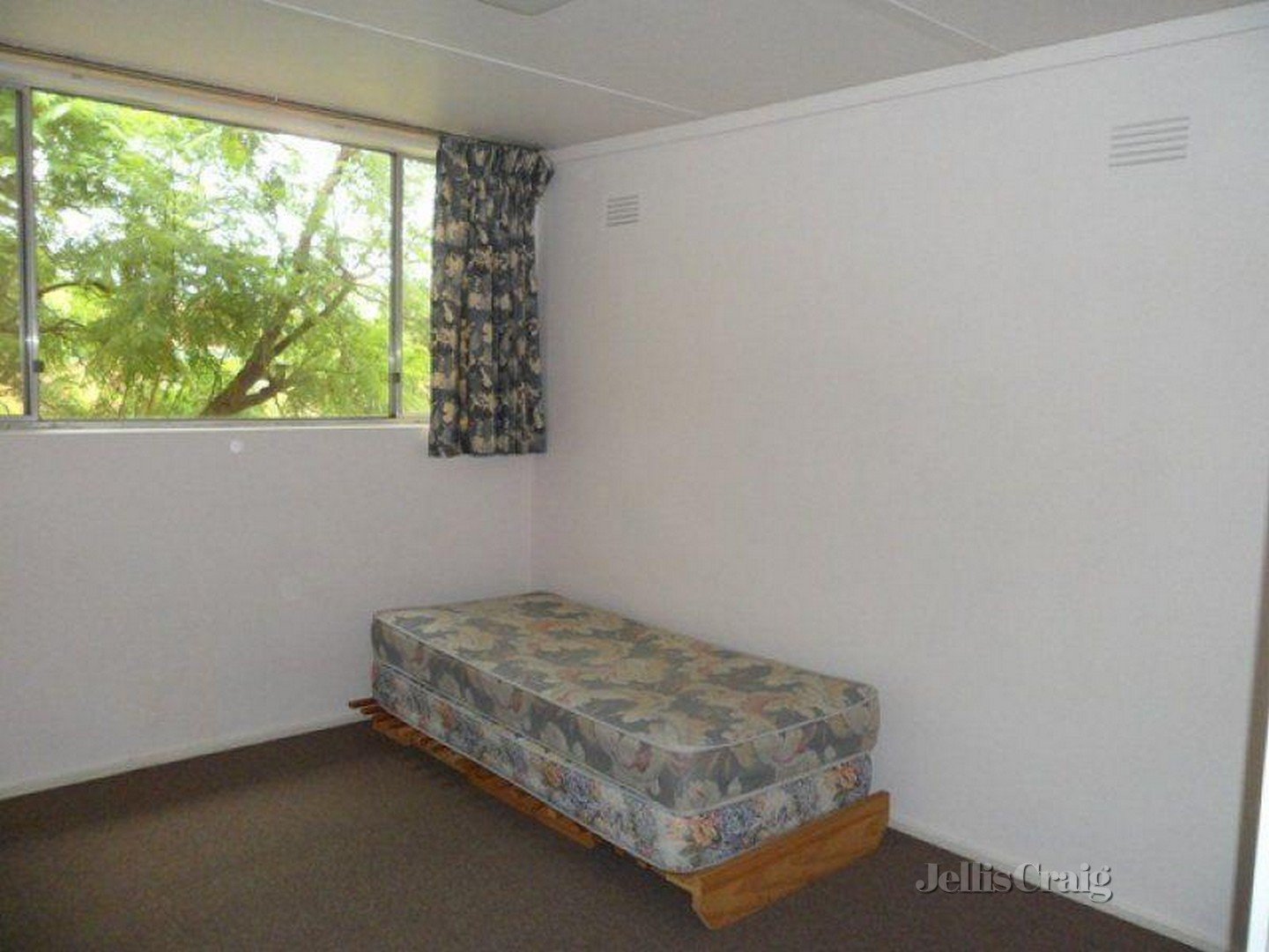 16/348 Dryburgh Street, North Melbourne image 4
