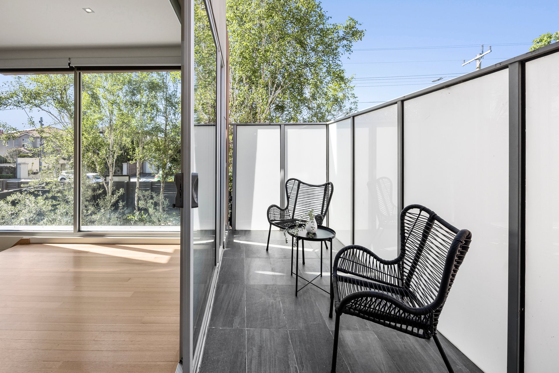 Property Gallery Thumbnail 6