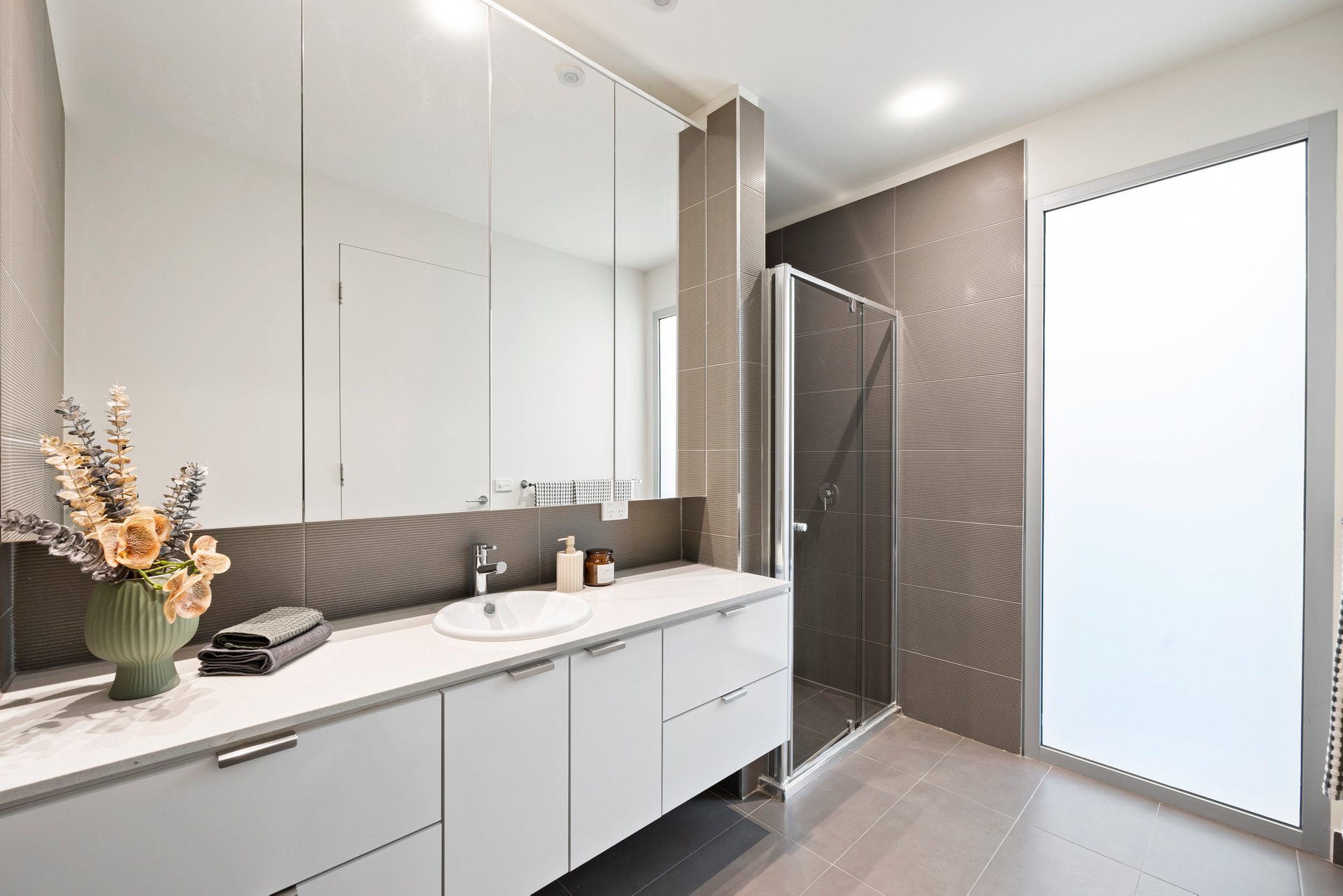 Property Gallery Thumbnail 13