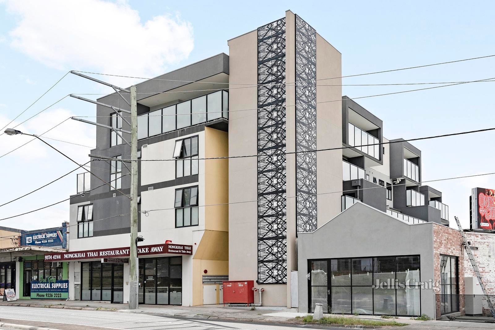 16/366 Pascoe Vale Road, Strathmore image 8
