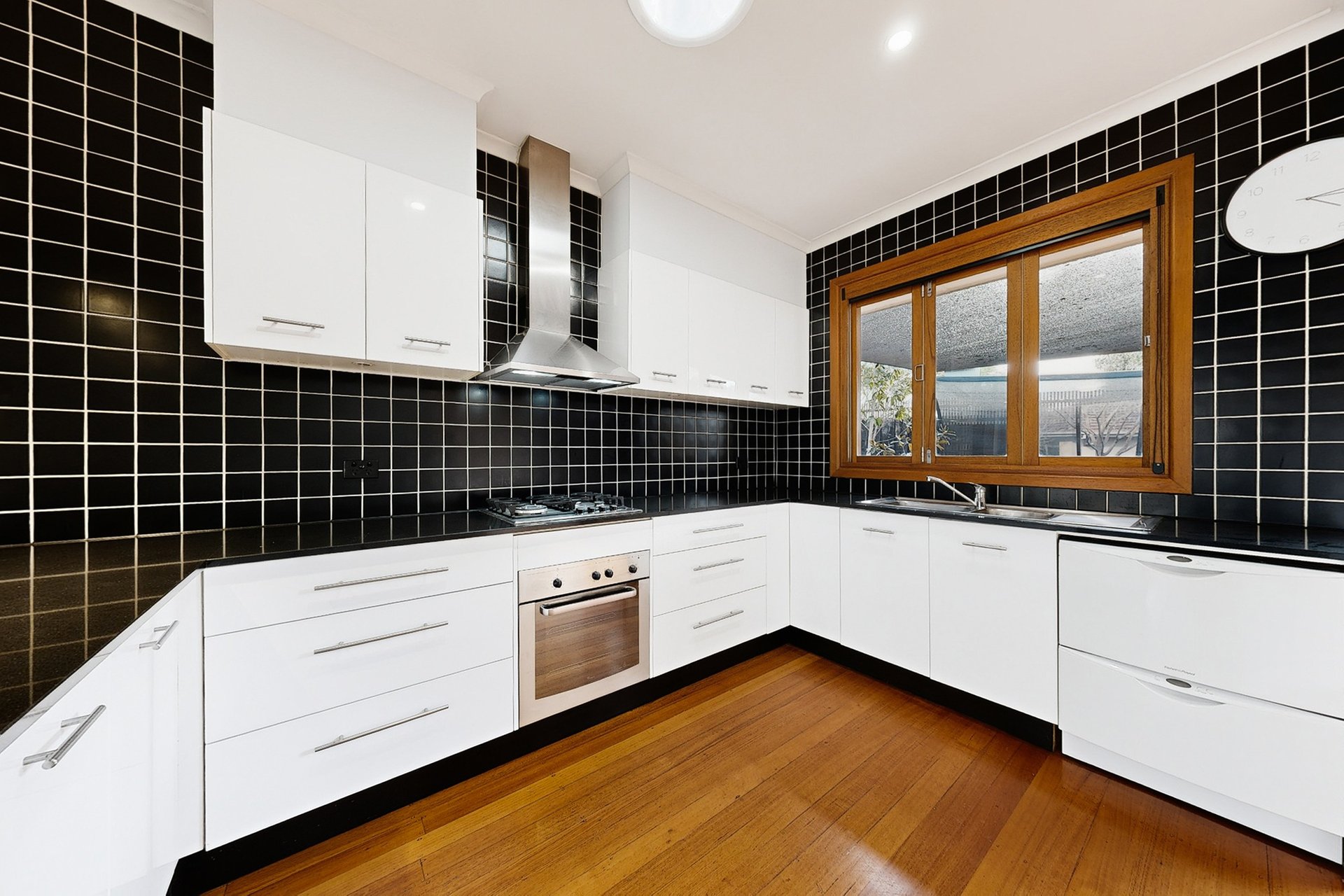 16/373 South Road, Brighton&nbsp;East image 2