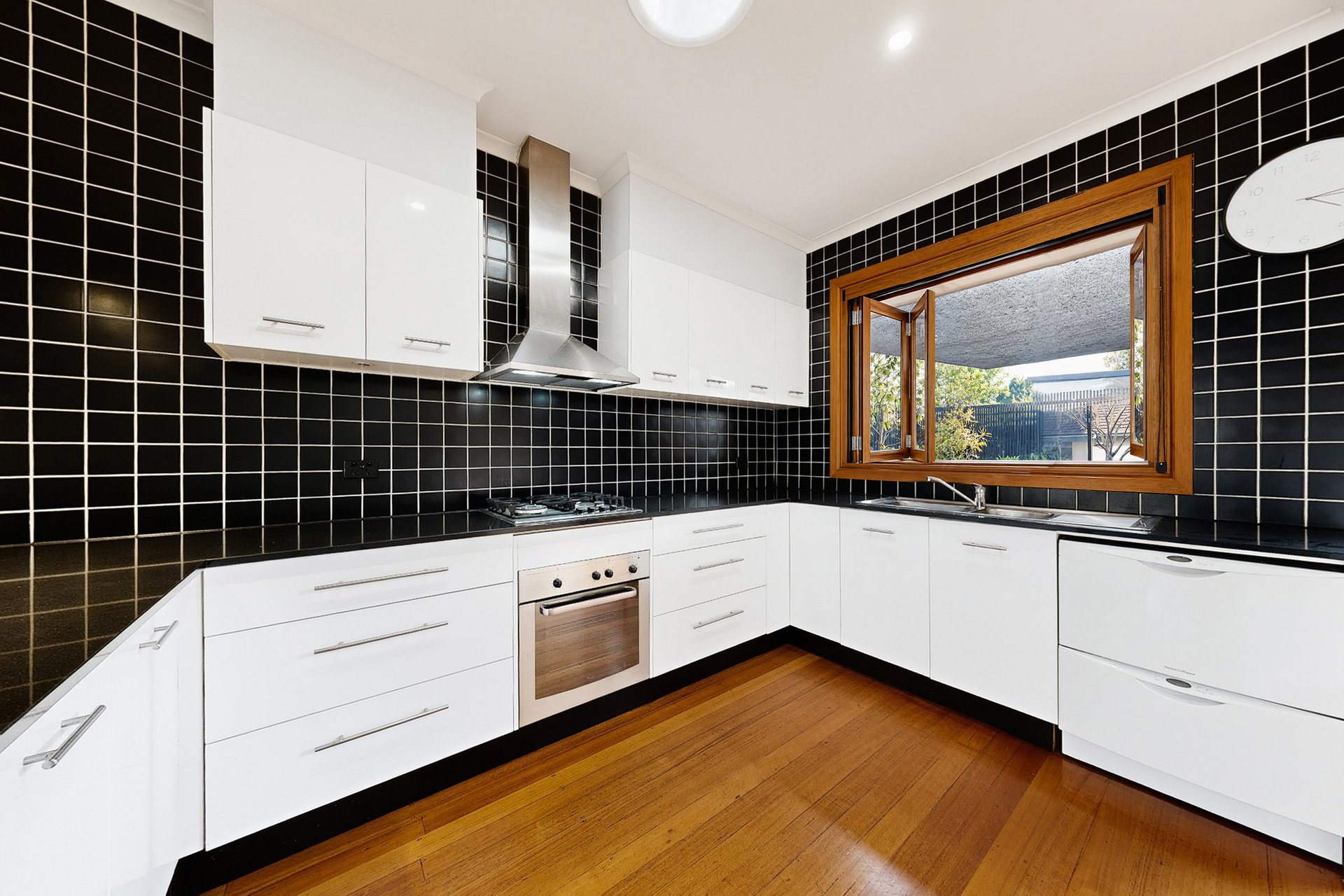 16/373 South Road, Brighton&nbsp;East image 2
