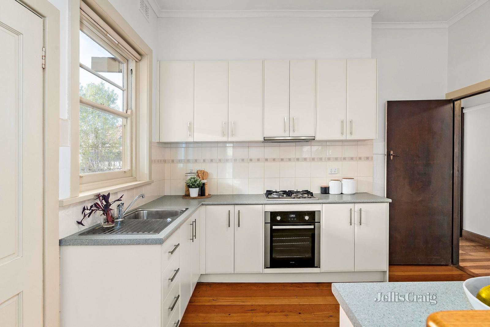 1/639 South Road, Bentleigh East image 9
